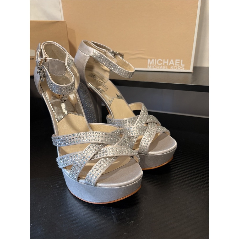 MICHAEL KORS Enola Platform Jeweled Heels Strappy Sandals Womens 7.5 M Silver